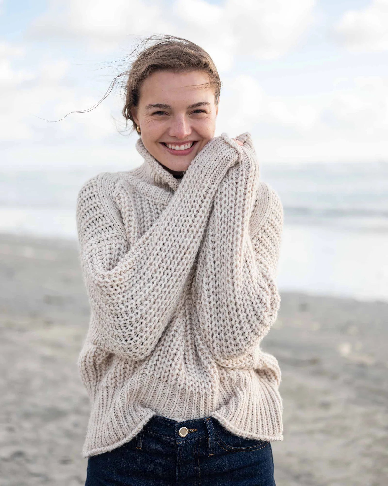 Beachside Turtleneck Sweater - Rivieratowel