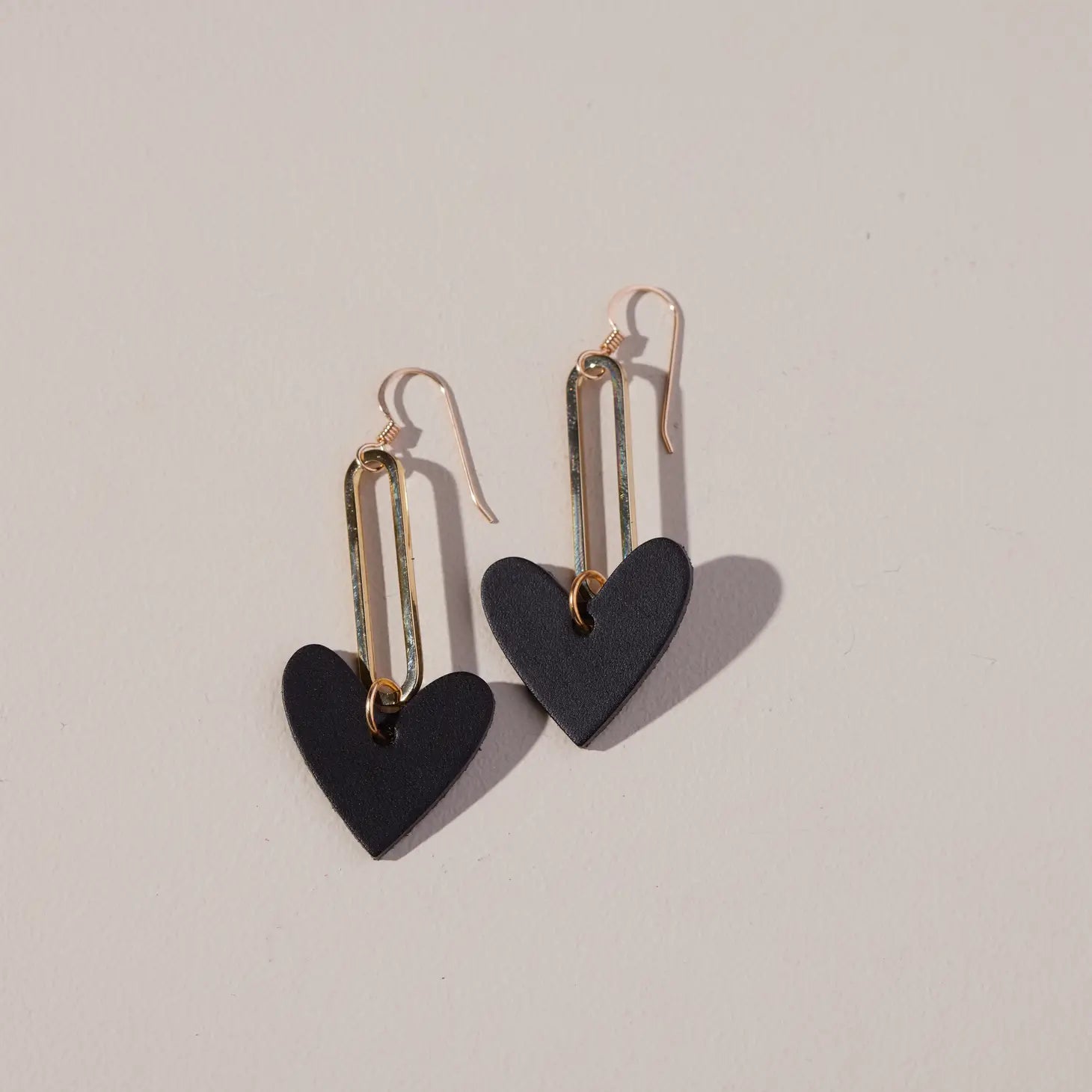 Black Milas Heart Earring - Rivieratowel