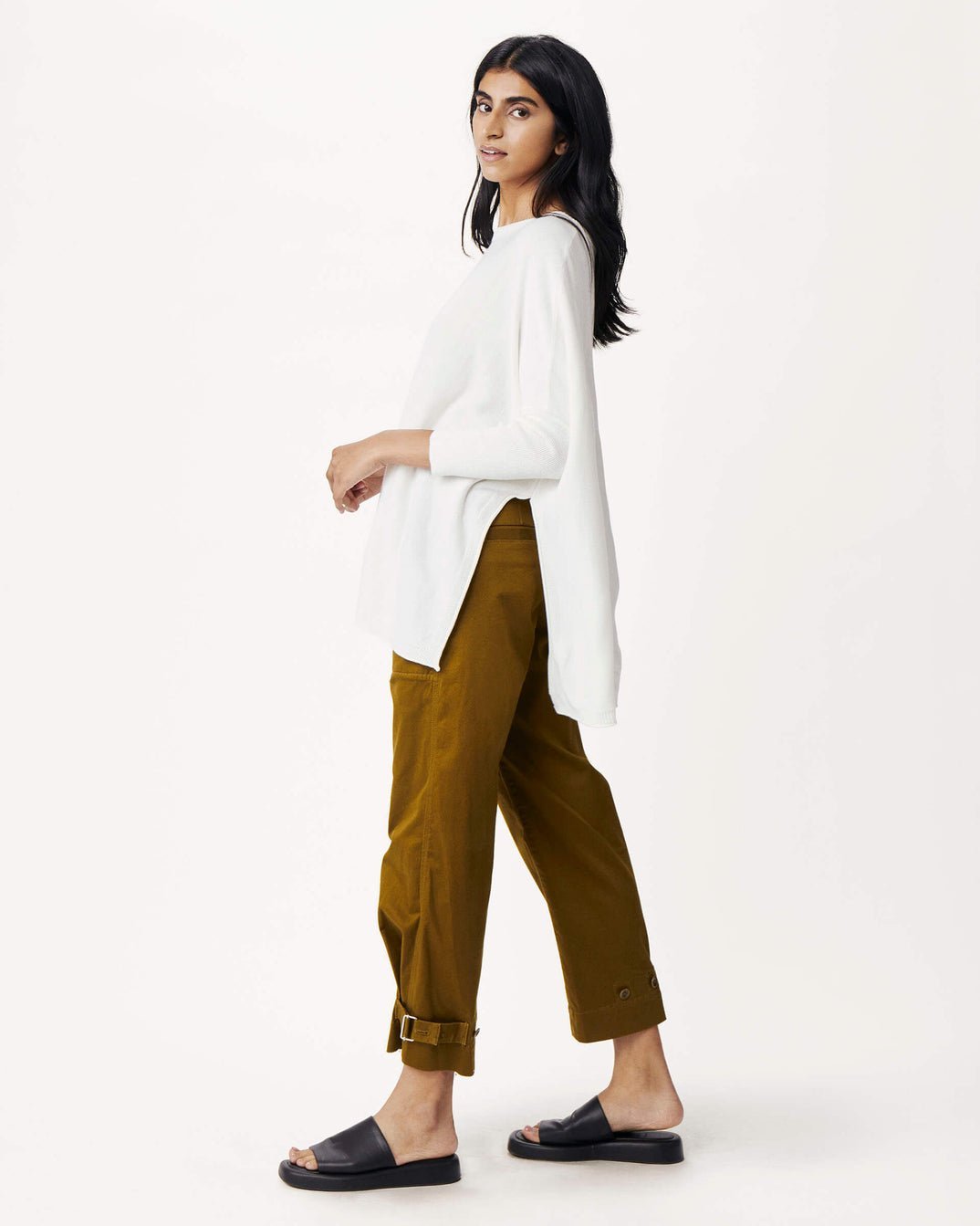 Catalina Crewneck Traveler Sweater - Rivieratowel