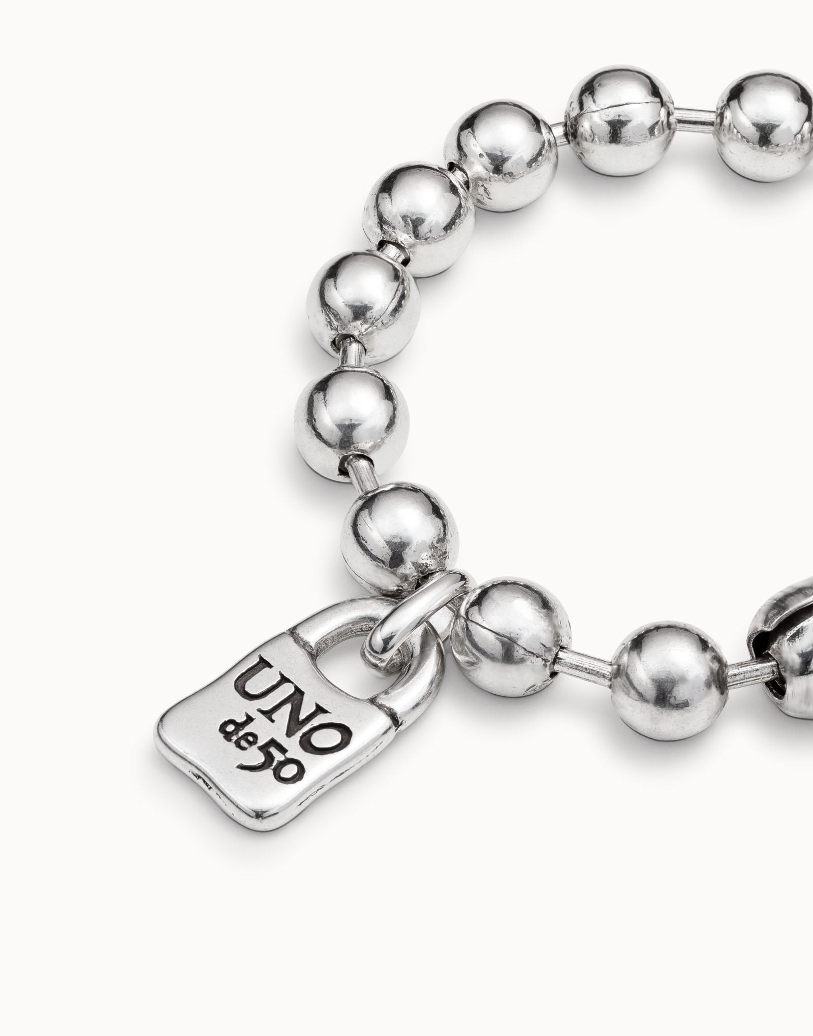 Copito De Nieve Bracelet - Rivieratowel