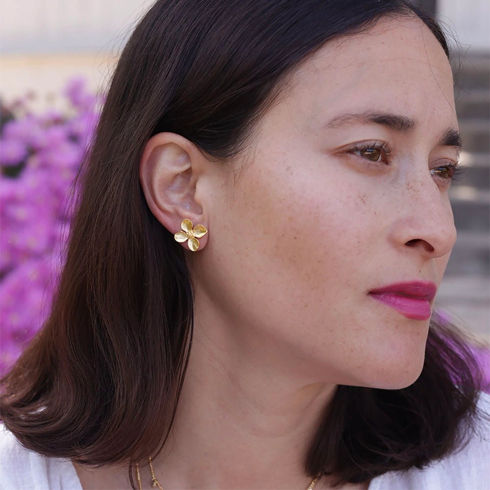 Dogwood Flower Stud Earrings - Rivieratowel