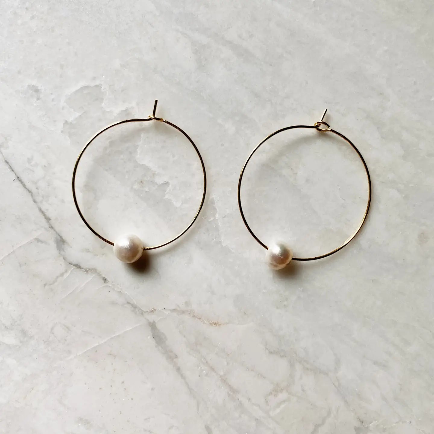 Large Freshwater Pearl Gold Hoops - Rivieratowel