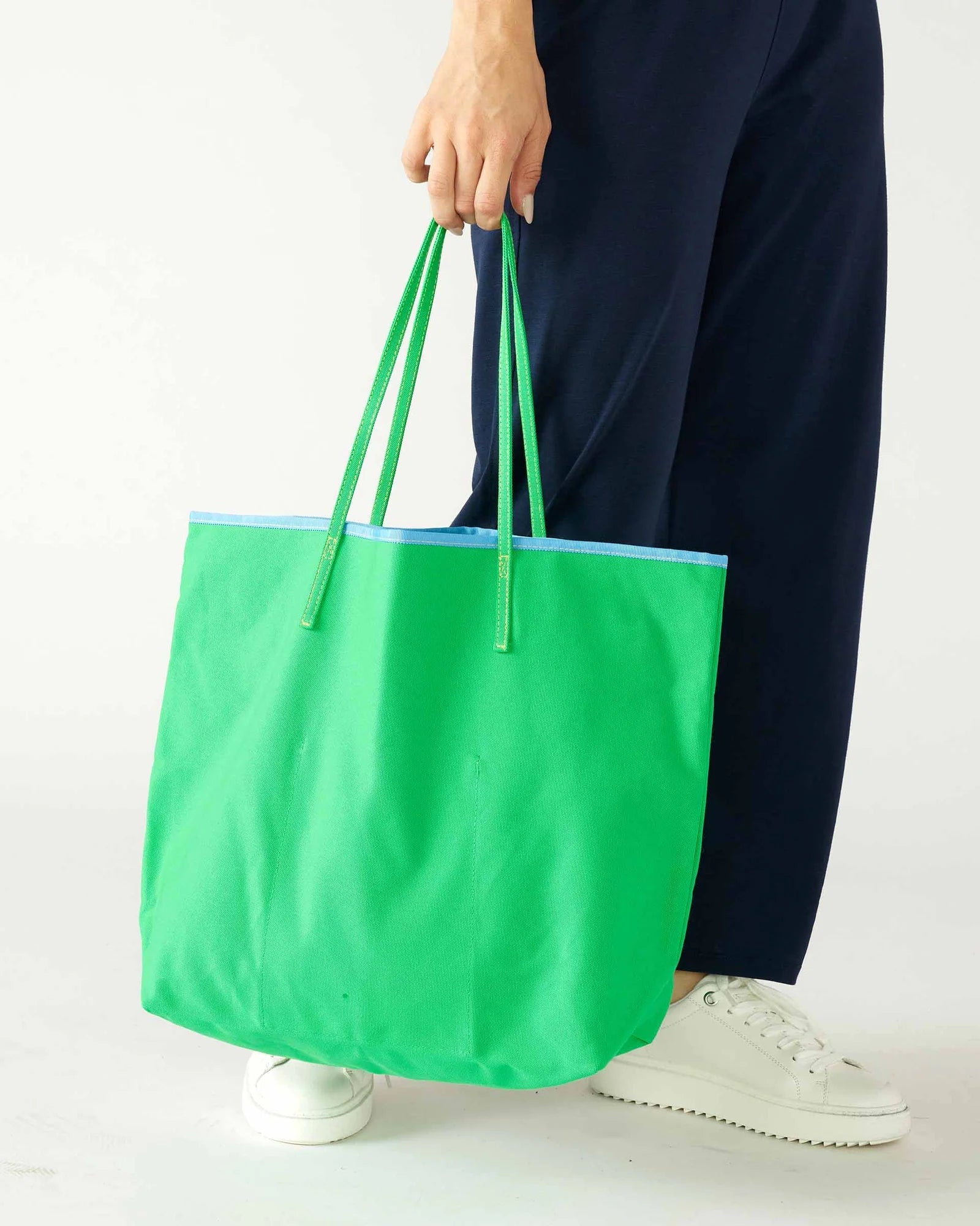 Le Canvas Tote - Rivieratowel