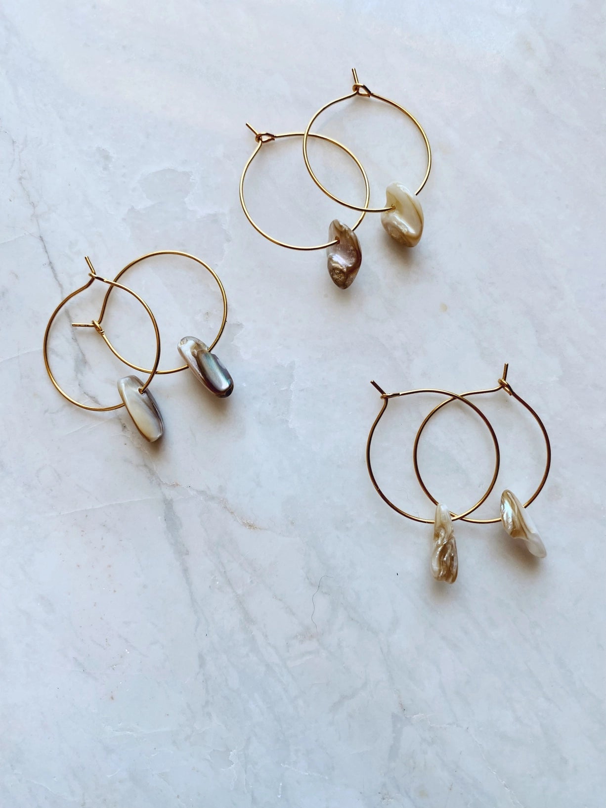 Medium Seashell Gold Hoops - Rivieratowel