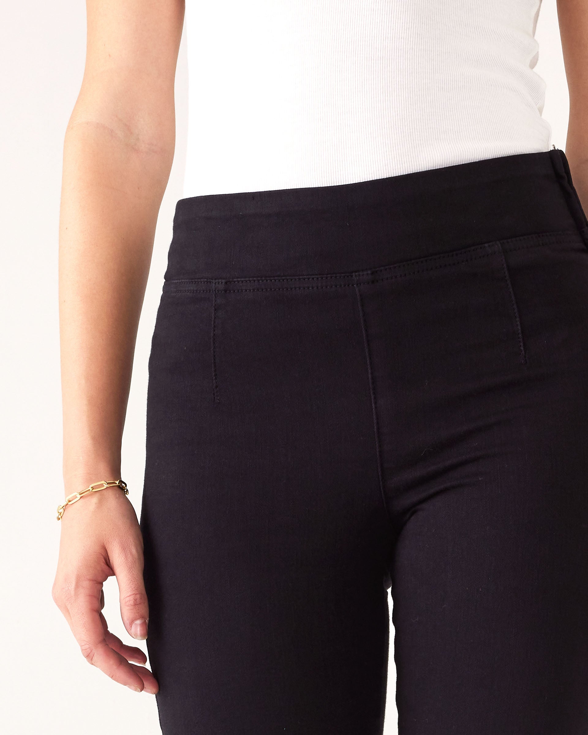 Nomad Pull - On Cigarette Pant - Rivieratowel