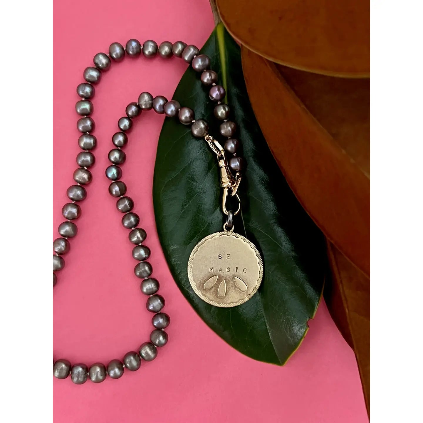 The Magic Necklace 20" - Rivieratowel