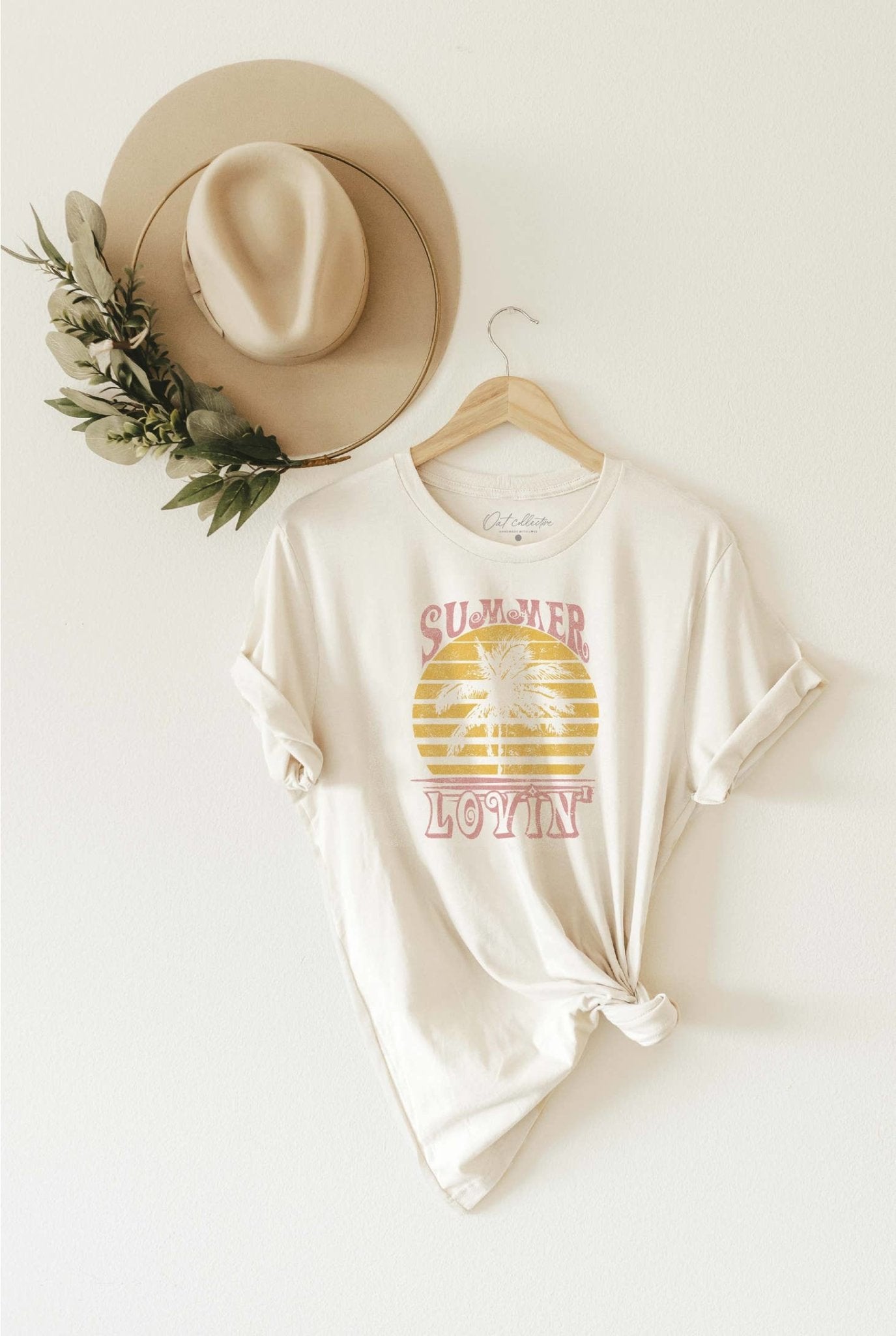 Summer Lovin' Graphic T-Shirt - Rivieratowel